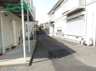 伊勢川島駅 徒歩10分 2階の物件外観写真